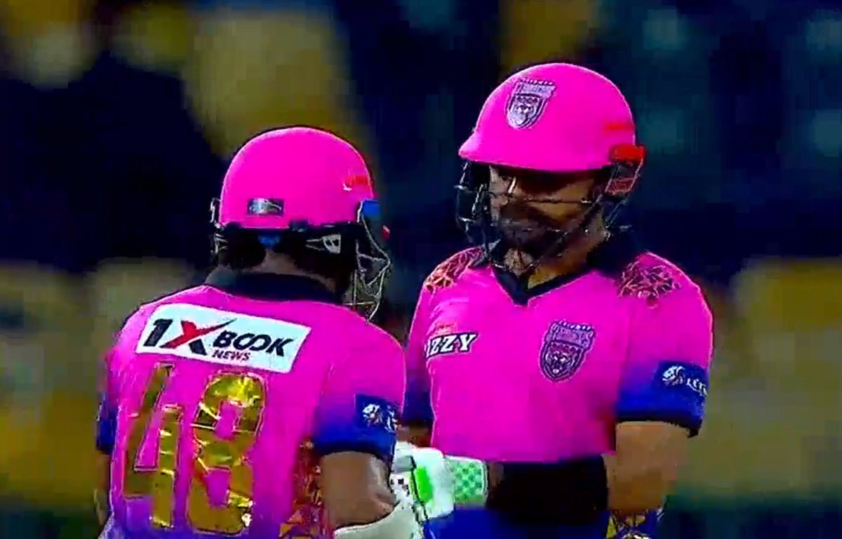 _FaridKhan's tweet photo. Babar Azam refused to wear the logos of Indian betting companies Kheloyar and 1xBook on the front and back of his playing and training shirts. No betting company logos on his headshots too, other players can be seen wearing them. Respect ❤️ #LPL2023 https://t.co/oKEeTNv3jU