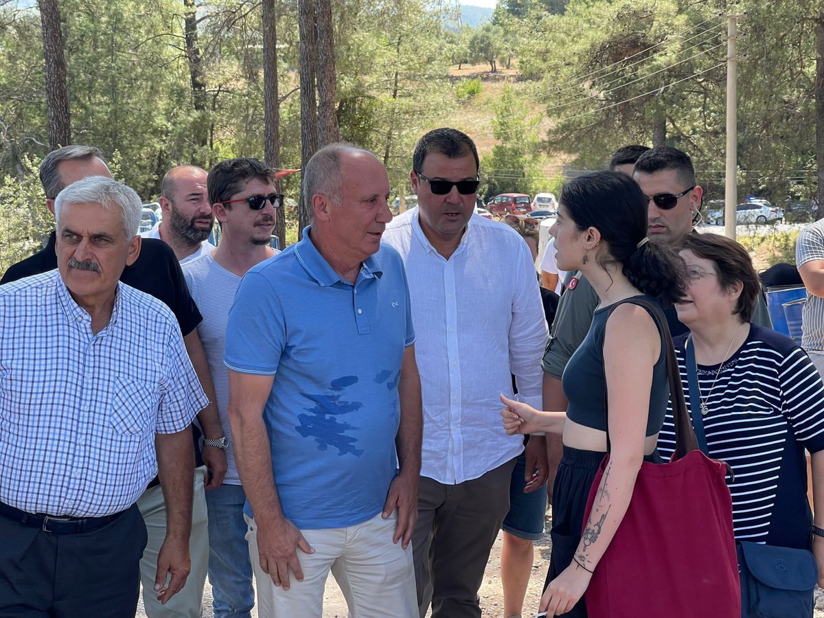 vekilince's tweet photo. Bu ülkede ağacın, ormanın, doğanın, insanın, yaşamın ve paranın değeri yok. Medya bunları yazmak yerine yalan haberler yapmakla meşgul. Akbelen'de ormanlarımızın kesilmesine karşı direnen yurttaşlarımızın yanındayım. https://t.co/uy3d9J5LWe