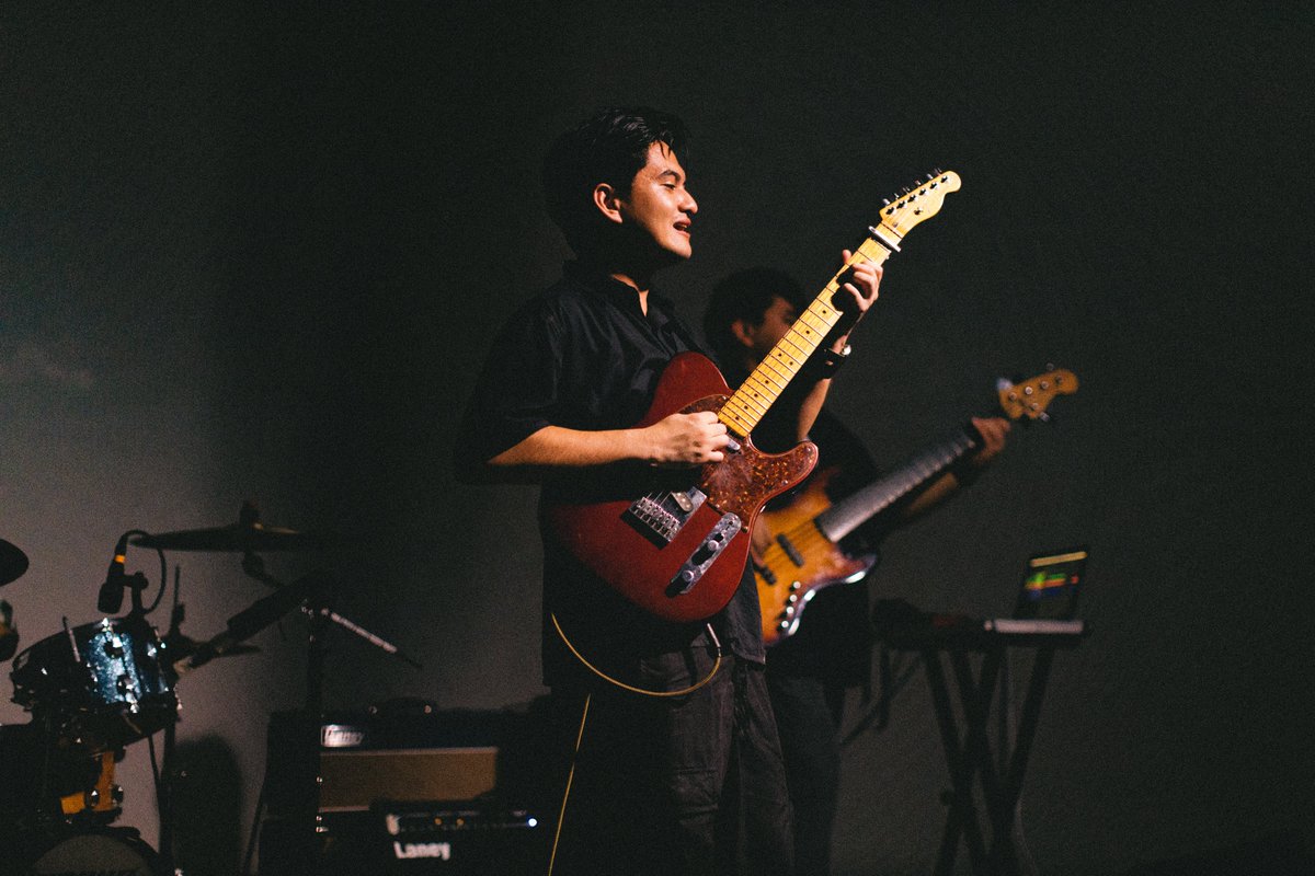 THANK YOU so much for celebrating 'Recollections' with me! 💛

Your presence meant the world to me, and the sold-out show was absolutely surreal!  My heart is overflowing with joy seeing you all sing along to these lyric-less songs!!  ✨

See you at the album tour! 🎉