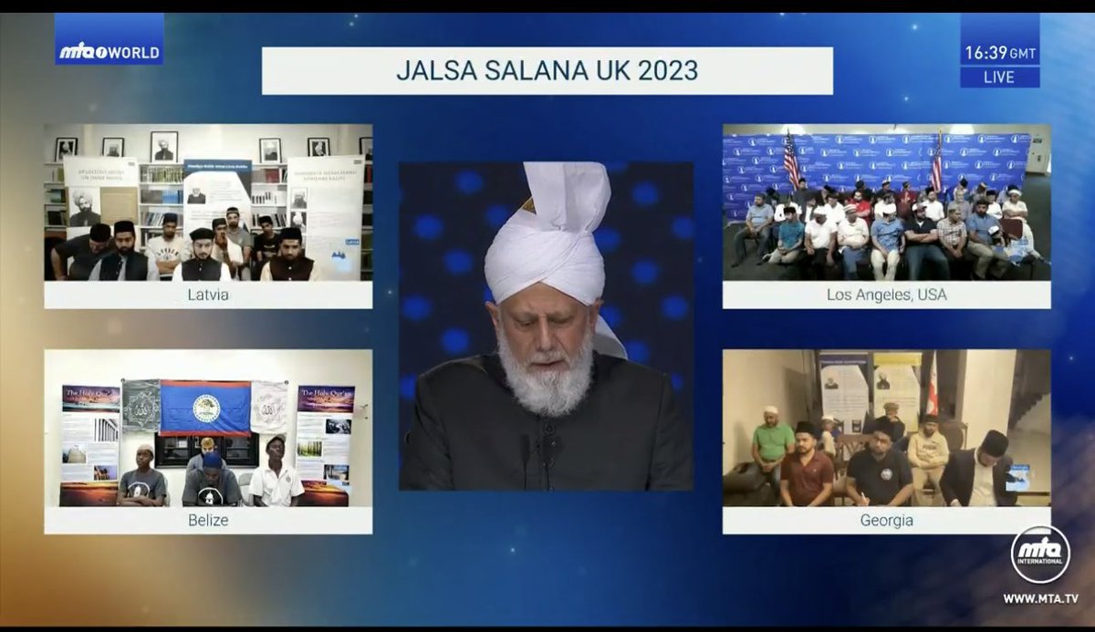 JalsaUK's tweet photo. Connected around the world through Khilafat !

#JalsaUK https://t.co/ovpFUjzmiH
