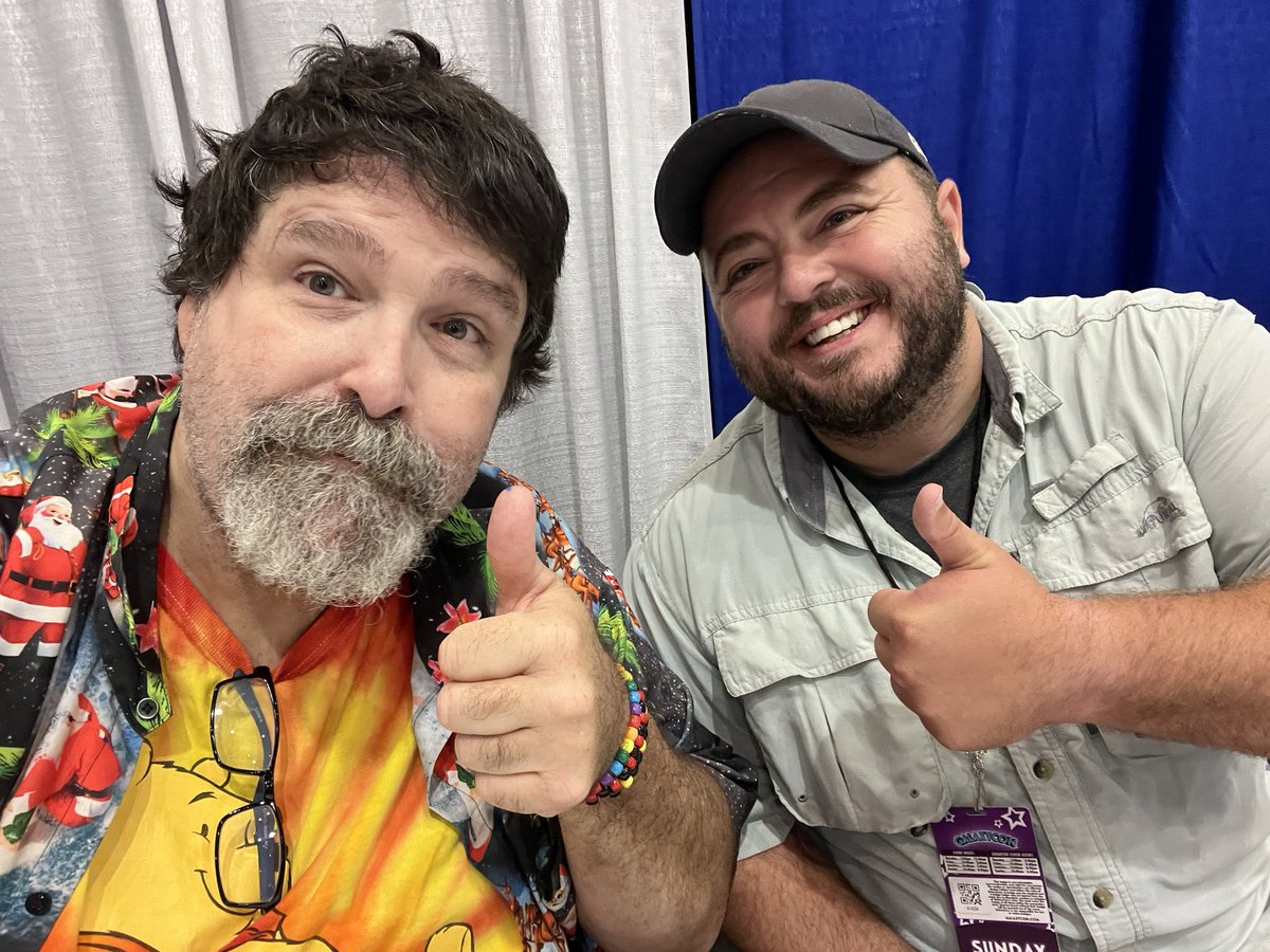 Nice to see @foleyispod today. Really awesome guy. Shame some Man in a Mankind mask crashed the party.