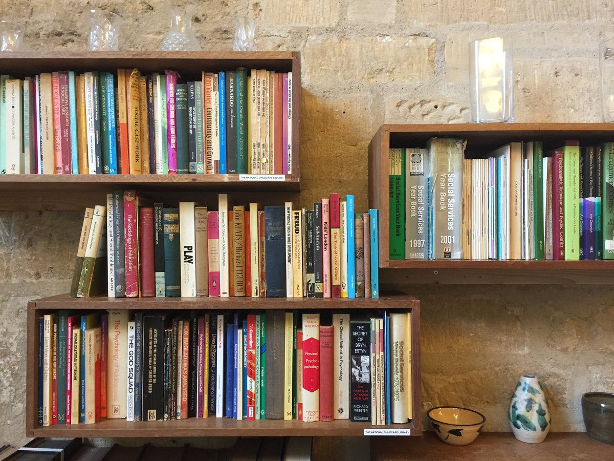 T_C_Archives's tweet photo. Rows and rows of pretty books...😍 https://t.co/eVDJ9yEdM2