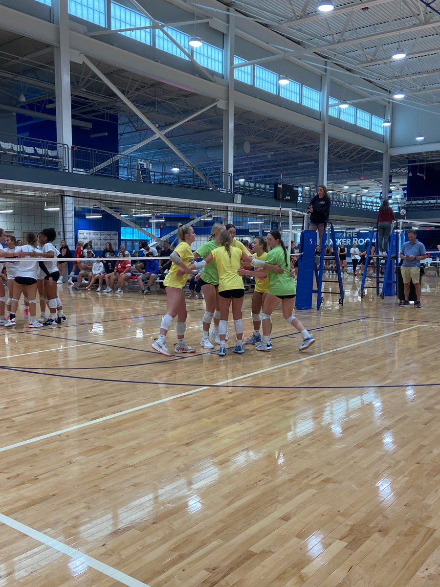 OBHS_Girls_VB🏐💙 tweet media