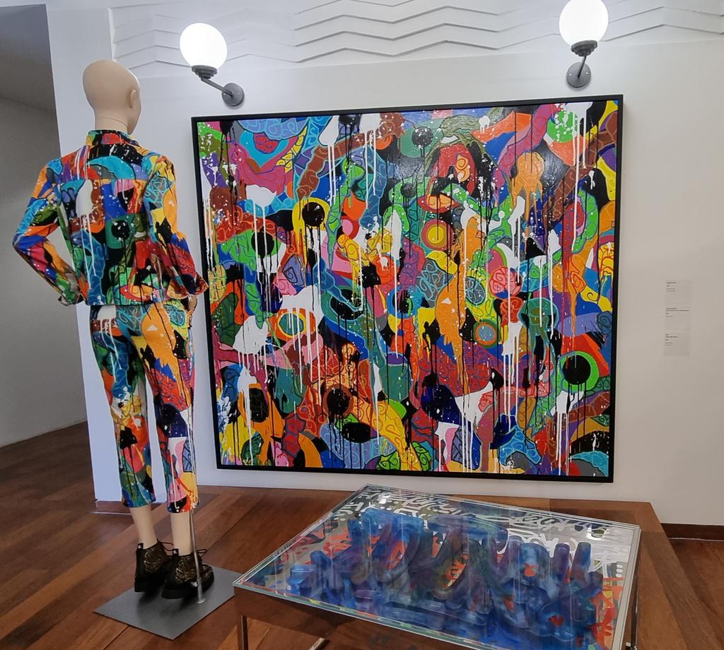 ludovic_pouille's tweet photo. Belle exposition #JohnOne au @MuseeLaPiscine à Roubaix. De la couleur, encore de la couleur !
معرض رائع للفنان الأمريكي جون وان في متحف لا بيسين في مدينة روبيه... ألوان، ألوان وألوان!!
#Art #ContemporaryArt #StreetArt https://t.co/GE8zLren4r