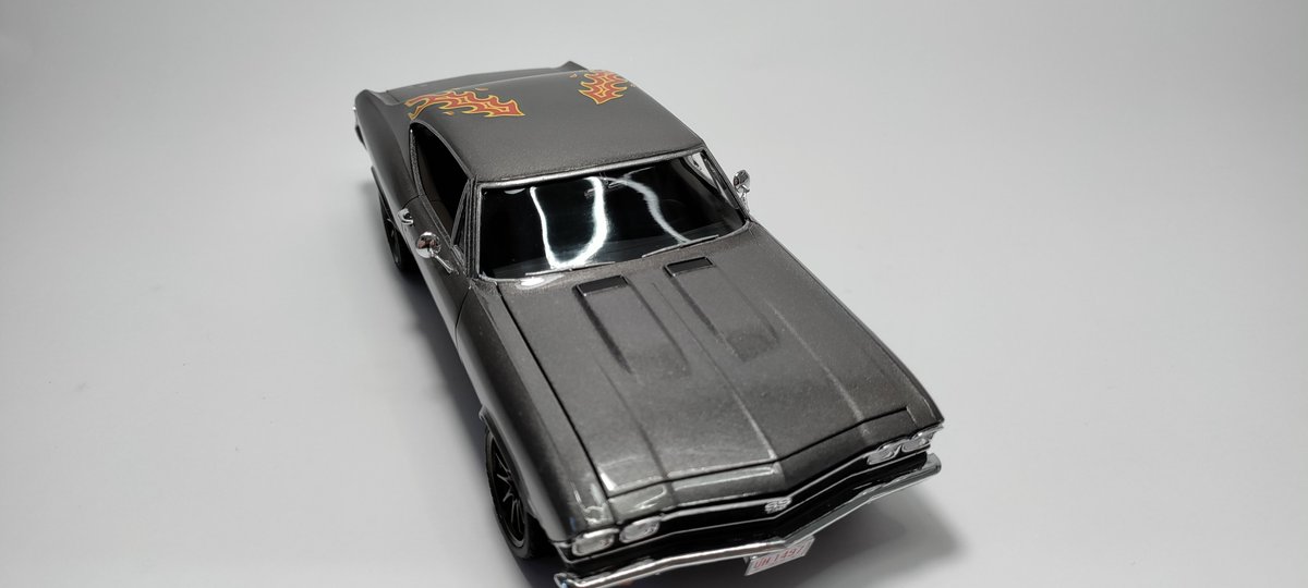 Humgorhobby's tweet image. Hello,

it&apos;s ready.
&apos;68 Chevy Chevelle SS 396 Custom / Revell 1:25
Color: Mr. Hobby Mr.Color C-061 Burnt Iron, Lacquer: 2K, Carpet: Scale Production / red-brown. 
Wheels: Aoshima Rays CE28N