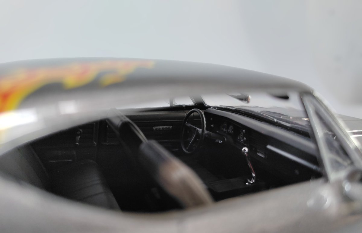 Humgorhobby's tweet image. Hello,

it&apos;s ready.
&apos;68 Chevy Chevelle SS 396 Custom / Revell 1:25
Color: Mr. Hobby Mr.Color C-061 Burnt Iron, Lacquer: 2K, Carpet: Scale Production / red-brown. 
Wheels: Aoshima Rays CE28N