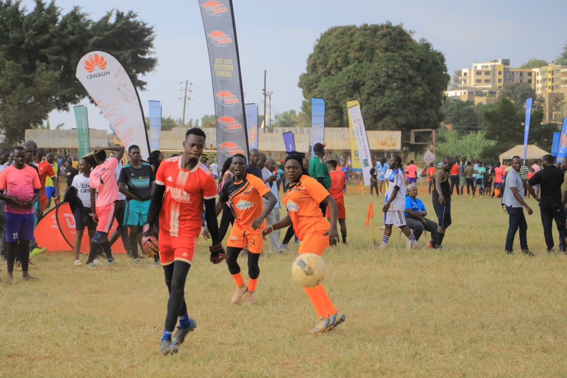 KrystalWaterUG's tweet photo. How we ended our 6th outing of the #CorporateLeagueUg2023 (Football)

 #TeamHariss 0:0 @IraUganda
#TeamHariss 1:2 #GraphicSystem Uganda
#TeamHariss 1:1 @DumenOrange

 #CorporateLeagueUg2023 | @ugandacorporate https://t.co/9ecZS2zoAV