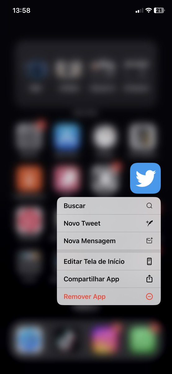 claraaragaoc's tweet photo. tenho um apego emocional nesse icon do twitter, não vou atualizar https://t.co/RvzrLdp9Qx