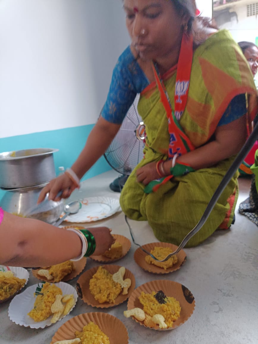 BJPMM4Bengal's tweet photo. দক্ষিণ দিনাজপুর জেলার ভারতীয় জনতা পার্টির মহিলা মোর্চার পক্ষ থেকে মিলেট উৎসব পালন করা হলো।
#myfavouritemillet
#internationalyearofmillets2023 https://t.co/t27cCk9zh6