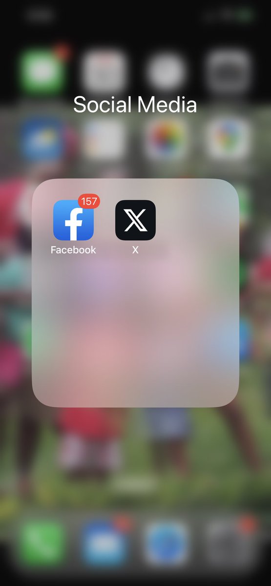 AuthorJoeNBrown's tweet photo. They changed the Twitter App to a black X ? #TwitterApp https://t.co/tuDNZQI8xY