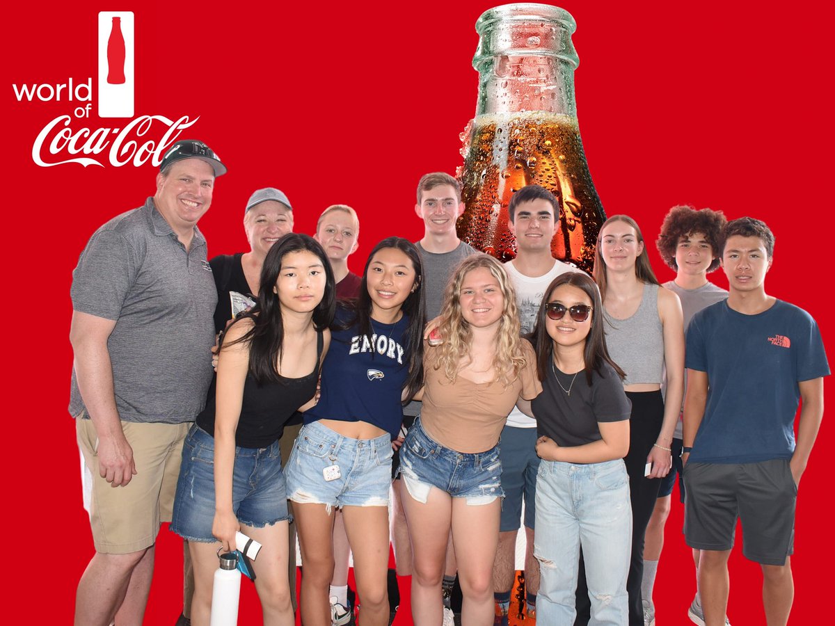 mhsjcl's tweet photo. After Convention ended, Miramonte Latin did a tour around Atlanta and visited Coke World, MLK’s house, Ebenezer Church, and the Martin Luther King, Jr. National Historical Park. We also ate lunch at The Varsity! Miramonte and California Latin only continue to grow stronger! https://t.co/AXH9xRJWgc