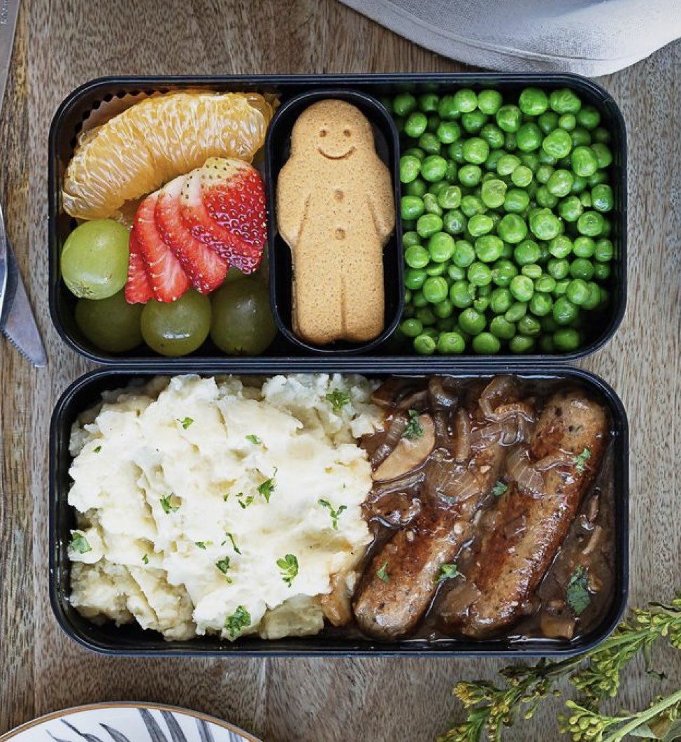 This bento box 🍱 dinner is perfect for a nice fulfilling dinner!

Get your own bento box today➡️ bendobox.company.site
Make your own creations today!

#lunchbox #lunchtime😋 #lunchideas #dinnerbox #food #eat #eatgreasy #eatgood #christmas #christmaslunch #instagram #x