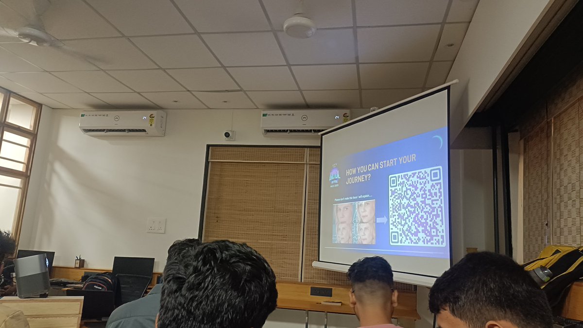 arpan_wanve's tweet photo. Exciting day with! #OneBlockataTime @iamspathan ,@anshitaksoni & @nikhil_aparajit Told us about the Blockchain technology and About @WizardsOfLumos and about The pros and cons of web 3 the Session Was amazing 🚀✨
@lumoslabsHQ
#Lumoslabs #Appyhub #Blockchain #web3 https://t.co/5bpRuAR1Jt
