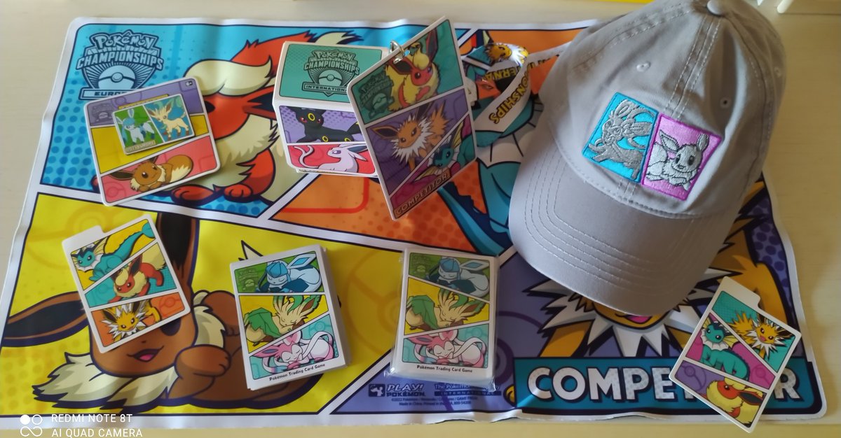 I'm selling london welcome kit, if you are interested feel free to write me in private messages or under this tweet.
Rts appreciated