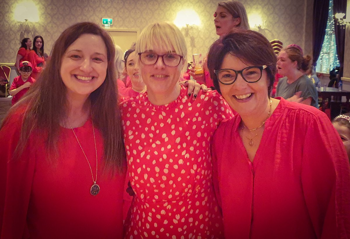 Cailincaher's tweet photo. A joyful afternoon with friends and colleagues learning a dance routine for #WutheringHeightsDay for #TipperaryRapeCrisis #CuanSaor Thanks to @iascaigh for bringing our community together. We had mighty craic in #Cahir https://t.co/vaiGkpDUJO