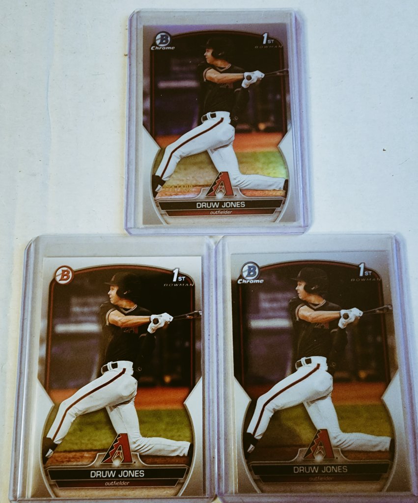 SUNDAY CONTEST! Up for grabs is a 3-card lot of the future greatest player of all time, according to early sales, Druw Jones. Here is his First Bowman, First Bowman Chrome, and First Bowman Refractor, #'d to 499. Like, Retweet, & Tag one friend for a chance to win!