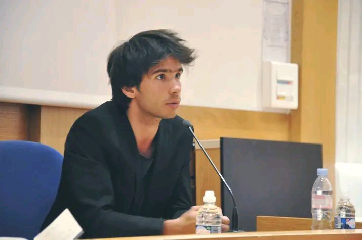 N G U R I tweet media