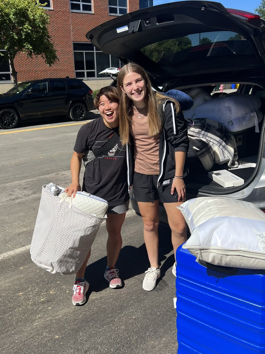 PackWSoccer's tweet photo. All moved in ✅ https://t.co/6OTuWRg3Q4