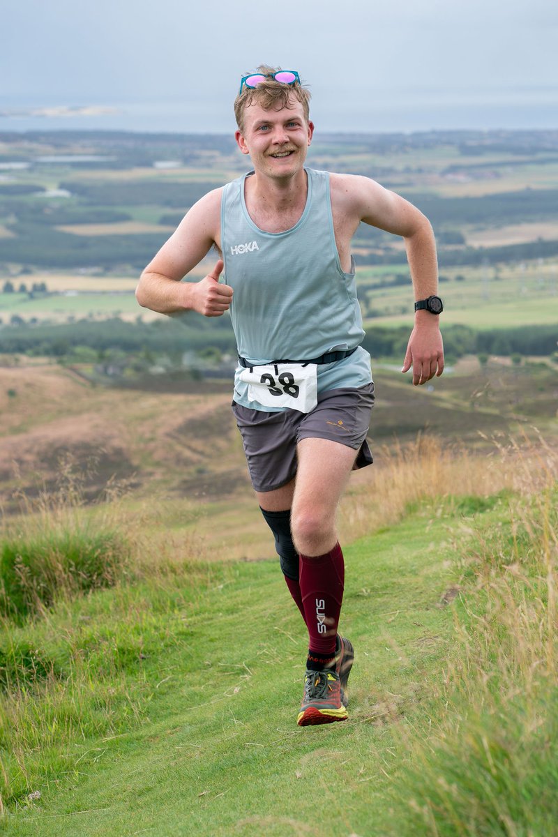 PaddyMFowler's tweet image. Thumbs up for hill running