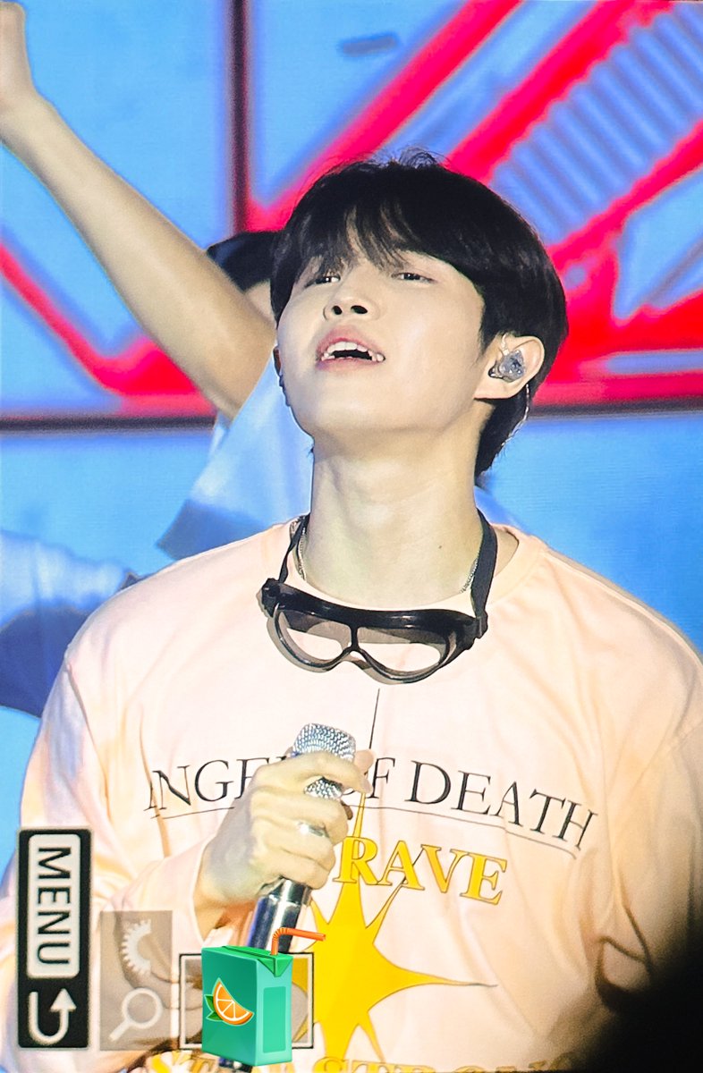 무대뿌시고 찢고 역사에 길이남음

230730 마카오 팬미팅 프리뷰 
#김재환 #KIMJAEHWAN