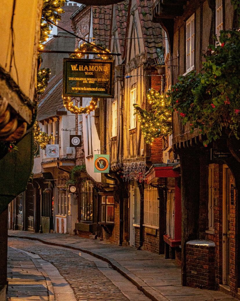 York, England 🏴󠁧󠁢󠁥󠁮󠁧󠁿