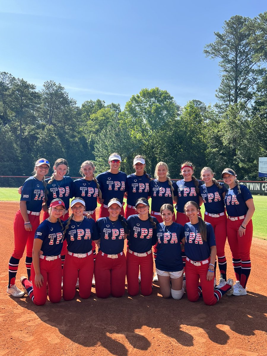 teampahall's tweet photo. THATS A WRAP ON THE 2022-23 season! 

RECORD: 57-16-8 from Fall 2022-until we finished up yesterday!

BUT the real WIN is getting our players EXPOSURE to over 120 different schools in 6 weeks 💪🤯

Big thanks to all the coaches that watched us this summer! 🫶🏻

#teampaproud https://t.co/BNSf7A9ue7