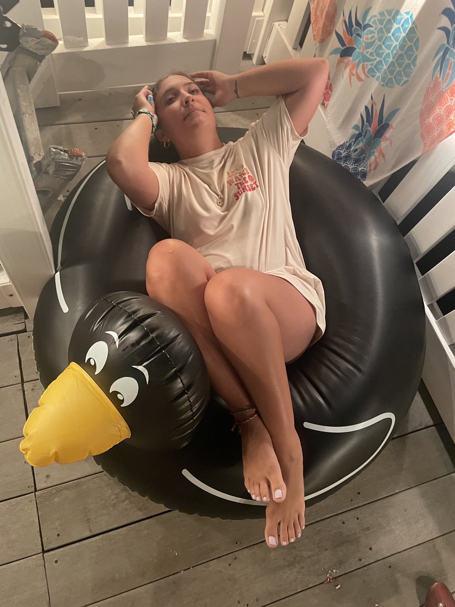 kellsbean's tweet image. When you smoke and realize you fucked up …