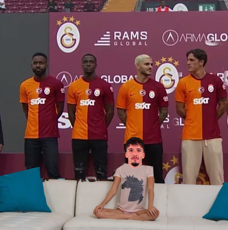 <a href="/nocontextfooty/">Out Of Context Football</a> ZAHAHAHAHAHAHA