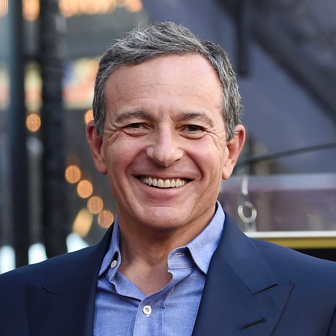 CultureCrave's tweet image. #SheHulk star Tatiana Maslany calls out Disney CEO Bob Iger 

"He’s completely out of touch with the workers who make his shows happen, who make people watch these shows, who bring viewers to him and him money ... it’s outrageous the amount of wealth that is not shared with the…