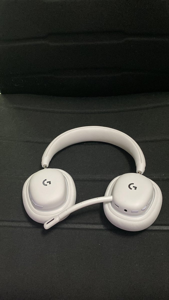 Centerstrain01's tweet image. Starting my All White Gaming Setup Thanks to @LogitechG #logitechG735 #ad Get them Here: logitech.cfzu.net/1r7m0d This Link Helps the Channel if you do decide to get them! :-)