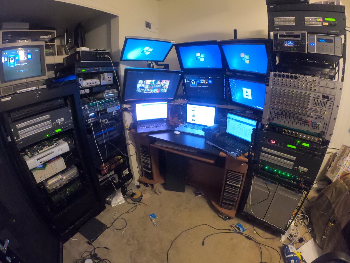 teckman02's tweet photo. @retrotink2 Or at least have the option available. Myself all of my gear is rack mounted https://t.co/oB0FJMBhXZ