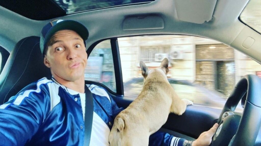 news_digitales's tweet photo. Encontraron a Kupper el perro de Fernando Pérez Algaba, el empresario asesinado y descuartizado | News Digitales

🔴Lee la nota completa acá:
 https://t.co/ObnfH4L4BT #buldogfrances #empresarioescuartizado #ingenierobudge #kupper #lechuga https://t.co/8u9IWlXQ8c