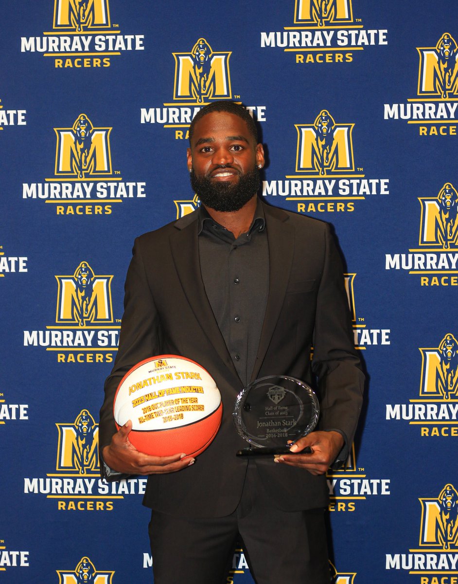 RacersHoops's tweet photo. ⭐️ Such a special occasion to honor our newest Murray State Hall of Fame inductee as part of the Hoopalooza festivities this weekend!

@jonathanstark02 | #GoRacers🏇 https://t.co/GMn0oETrO4