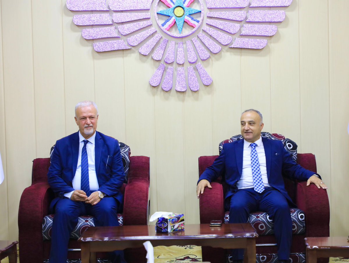 YousifNinab's tweet photo. قيادتي الحركة وأبناء النهرين يجتمعان في دهوك

استضافت الحركة الديمقراطية الآشورية – زوعا اجتماعاً مع حزب أبناء النهرين في مقرها في دهوك اليوم الاحد ٣٠ تموز ٢٠٢٣. وجاء الاجتماع تواصلاً لمساعي أندماج الحزبين . https://t.co/IhnDI6KhNj