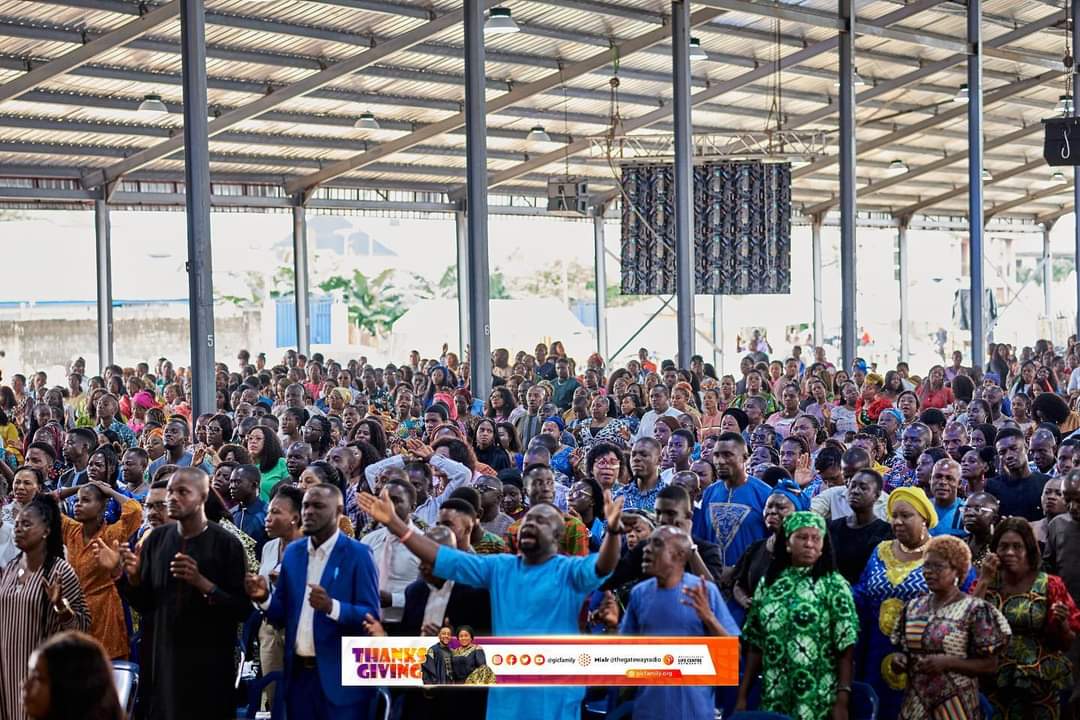 GICfamily's tweet photo. WHAT A MIGHTY GOD WE SERVE.!
We celebrate God for the massive turn out today! Seasons have changed! God has shown us mercy & as a church, we are grateful!
#gicfamily
#julythanksgiving
#sundaysatgateway https://t.co/UTdvuVTFPq