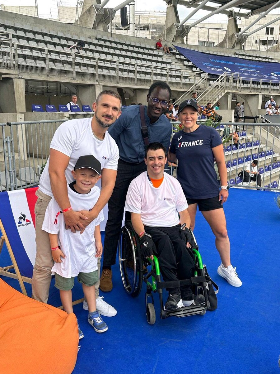 Joli souvenir d'une belle soirée à Charléty pour le Championnat du Monde d'athlétisme para athlé avec @TousHandisport @wpaparis23 #13072023