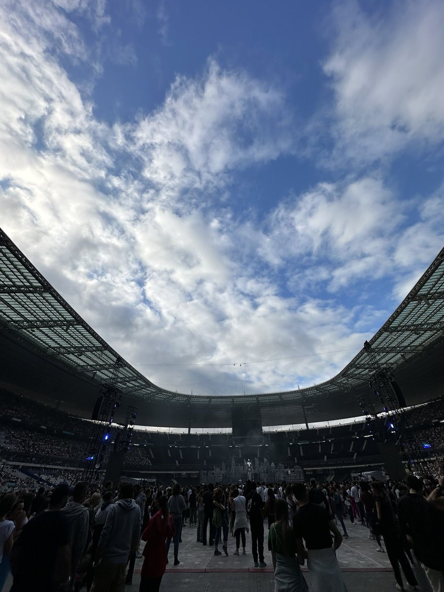 Laurent Sar tweet media