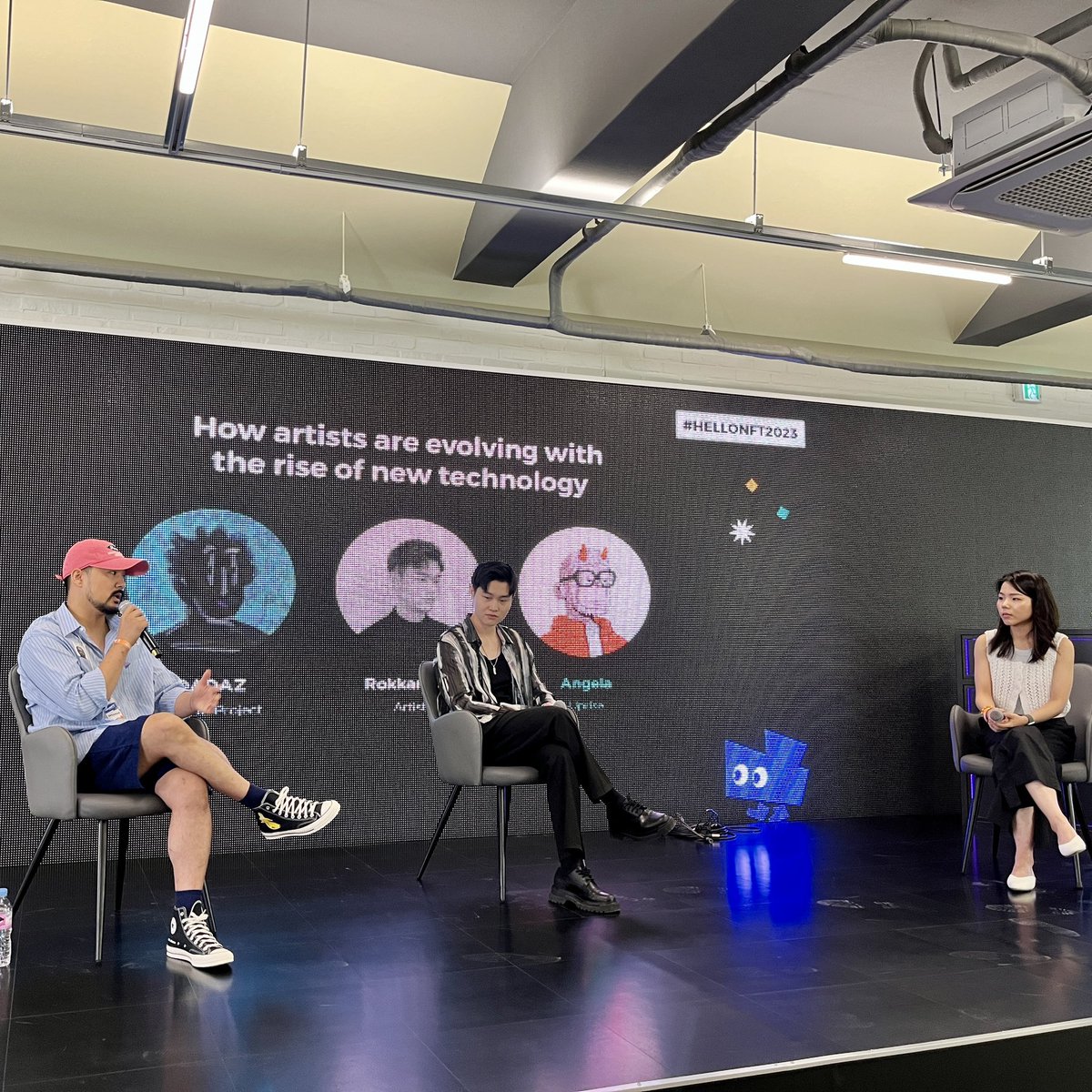 다다즈 tweet media