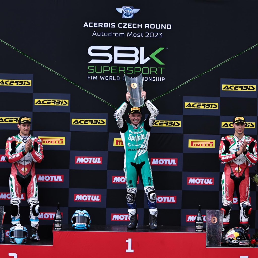 Tarran Mackenzie tweet media