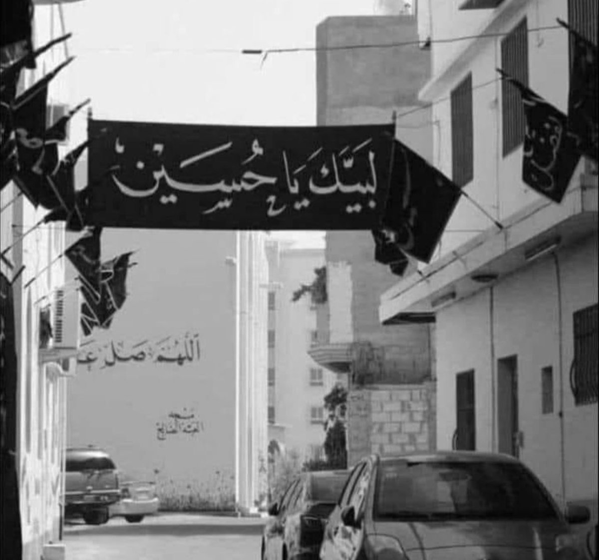 abouhggffd's tweet photo. كَربَلا يَعني أَلَم يِقطَع الرّوح؛
كَربَلا جروح وجروح وبس جروح..🖤

#عظم_الله_اجوركم https://t.co/ee5bljpftF