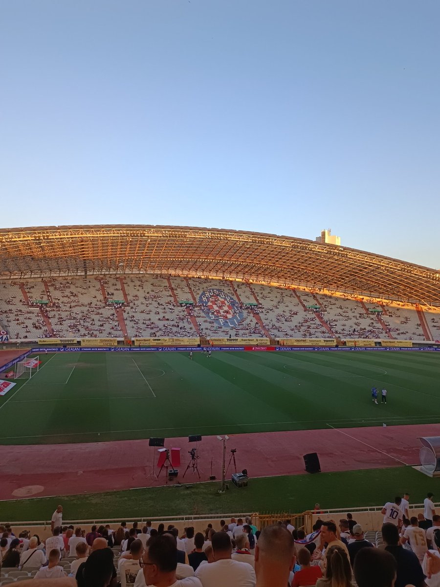 FronTPolo's tweet photo. Samo tebe volim ja 🔴🔵 https://t.co/BT1WfQ4qLv