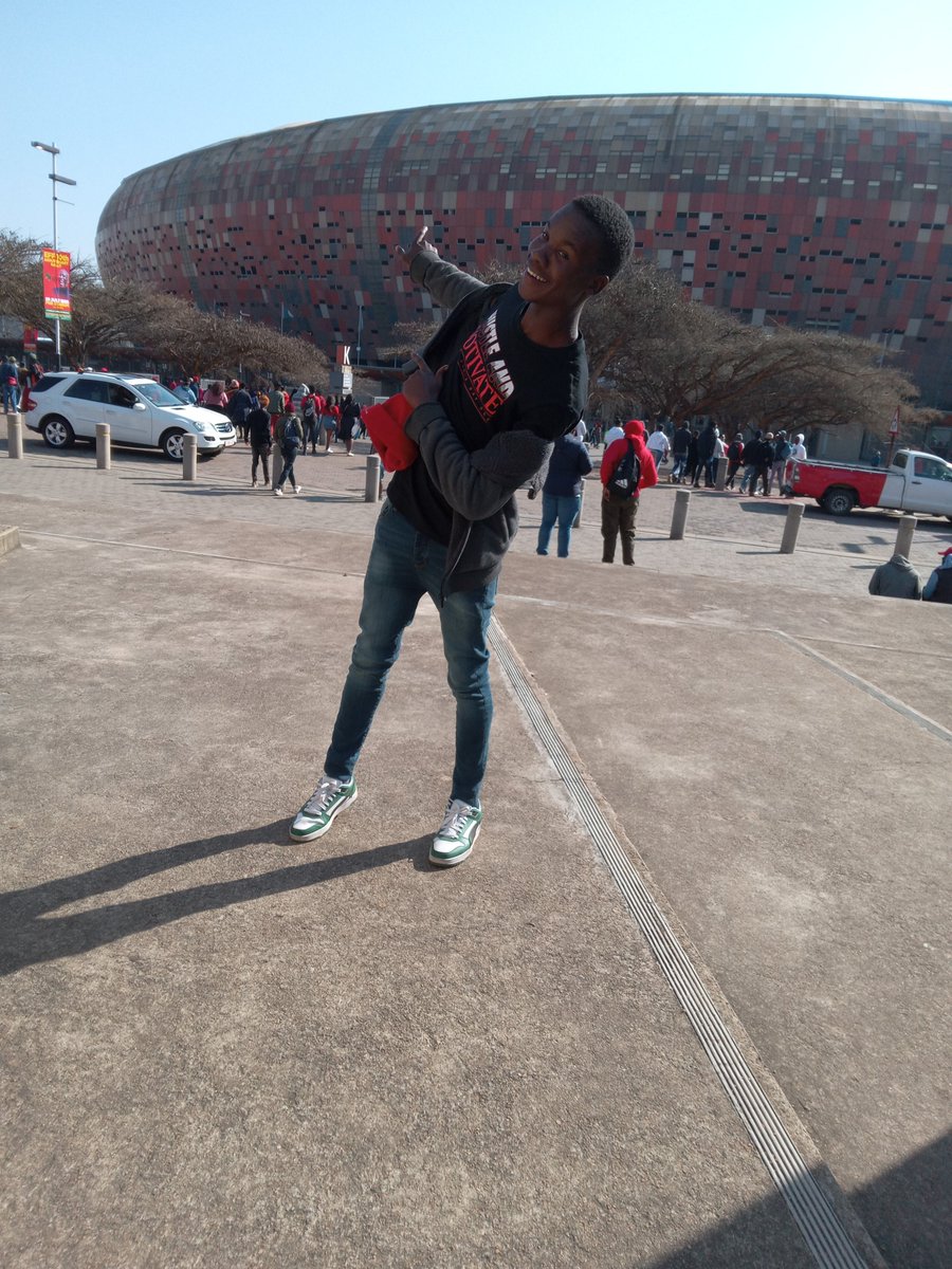 BlessingMotena's tweet photo. On the days I went 2 support my leader juju malema whre ♥️✊🏽he go we wll follow him https://t.co/Dw3XWW13CL
