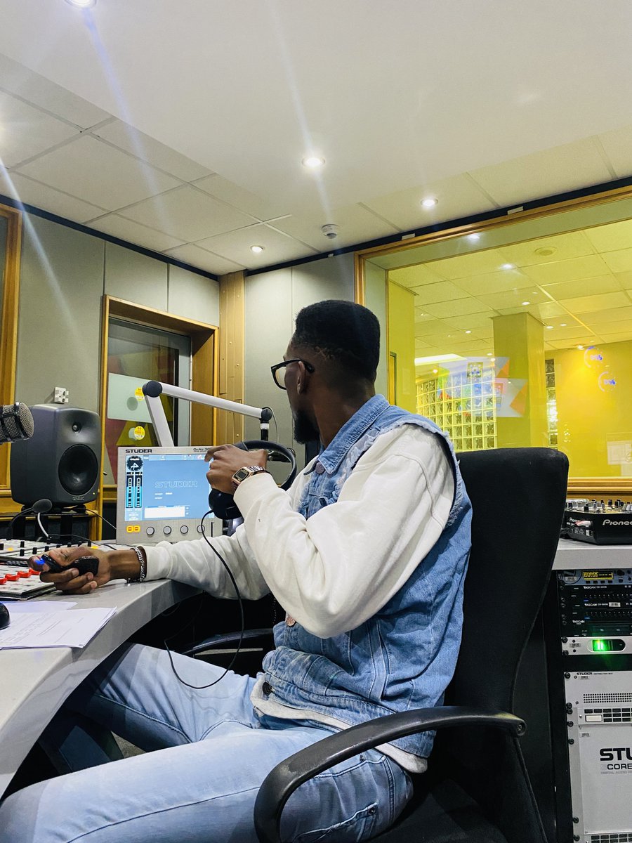 Radio time #CampusConnection