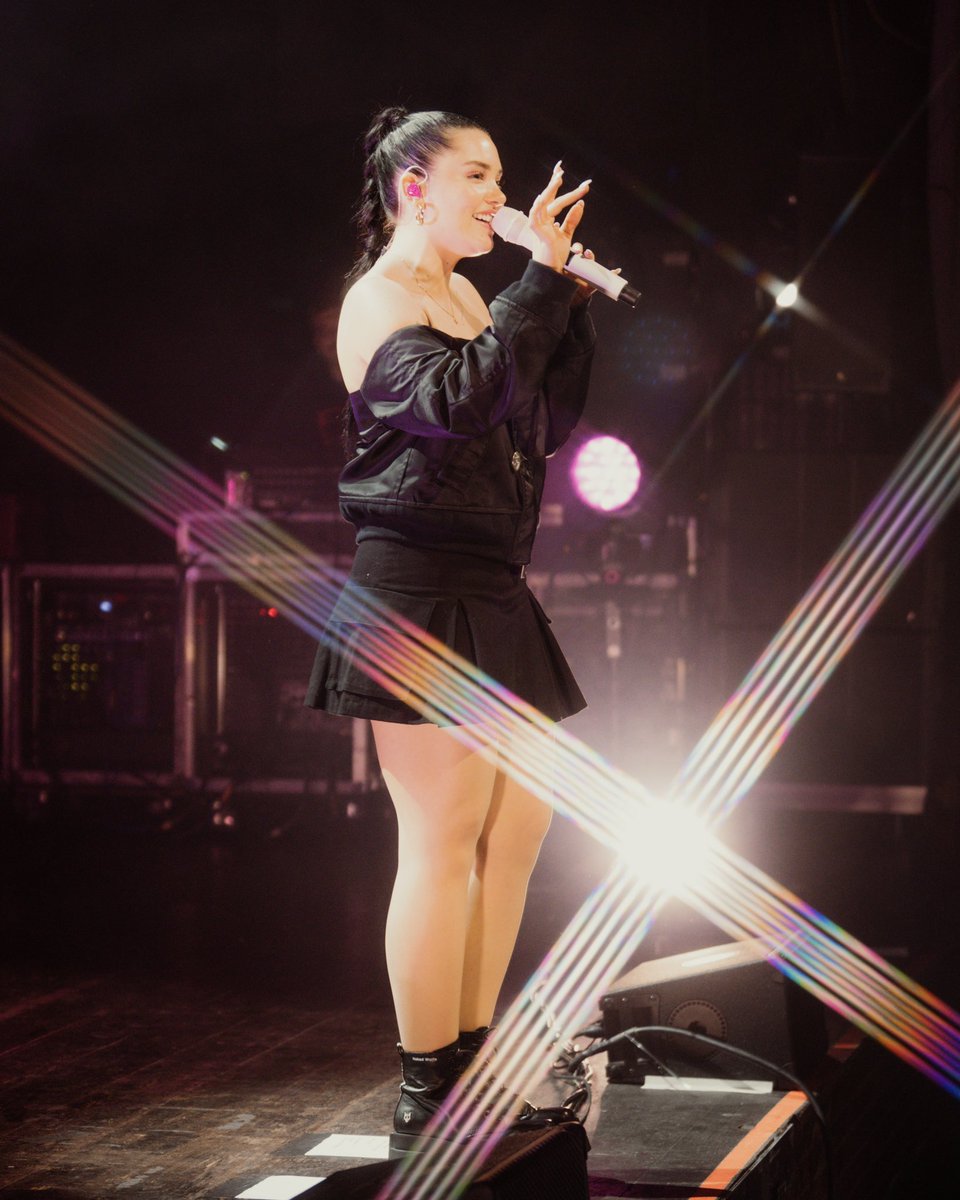lssaccess's tweet photo. LAST FEW #MirrorTour SHOWS! Can’t believe there’s only 10 shows left in North America! Who’s coming?! ❤️🥹 https://t.co/K0OVVuyGpG