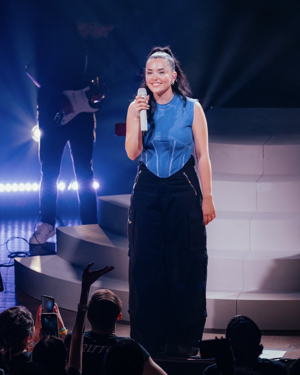 lssaccess's tweet photo. LAST FEW #MirrorTour SHOWS! Can’t believe there’s only 10 shows left in North America! Who’s coming?! ❤️🥹 https://t.co/K0OVVuyGpG