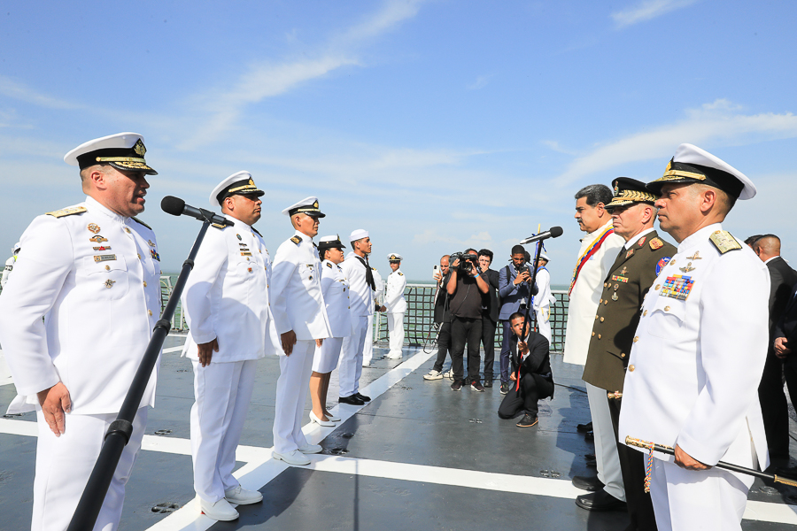 #NotiMippCI 📰🗞| Maduro: Debemos mantenernos alerta  y vigilar nuestras aguas caribeñas y oceánicas. Lea más ⏩ acortar.link/p2QwiN
#VenezuelaTierraProductiva