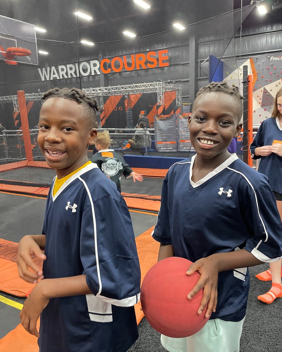 Sky Zone tweet media