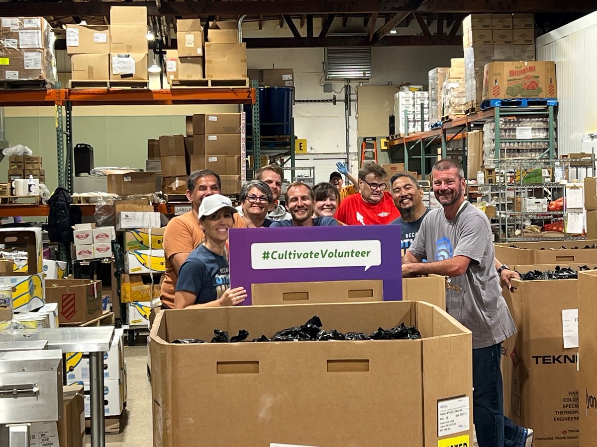 CultivateRescue's tweet photo. Thank you to some of our hundreds of volunteers in July! iNDustryLabs #Lippert #LoganCenter #StMarkMissionary @NDPreCollege @StPiusGranger #Laidig https://t.co/0S7P4S2Lbb
