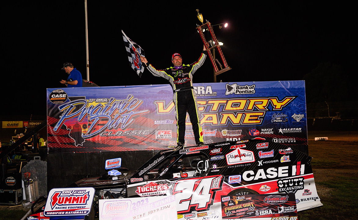 Mike Harrison Survives Multiple Duels For Third Prairie Dirt Classic Win At Fairbury Speedway

#MikeHarrison #MichaelLong #KyleSteffens #PrairieDirtClassic #FairburySpeedway #Racing #Winner #Dirt #Illinois #DIRTcar

racingpromedia.com/post/mike-harr…