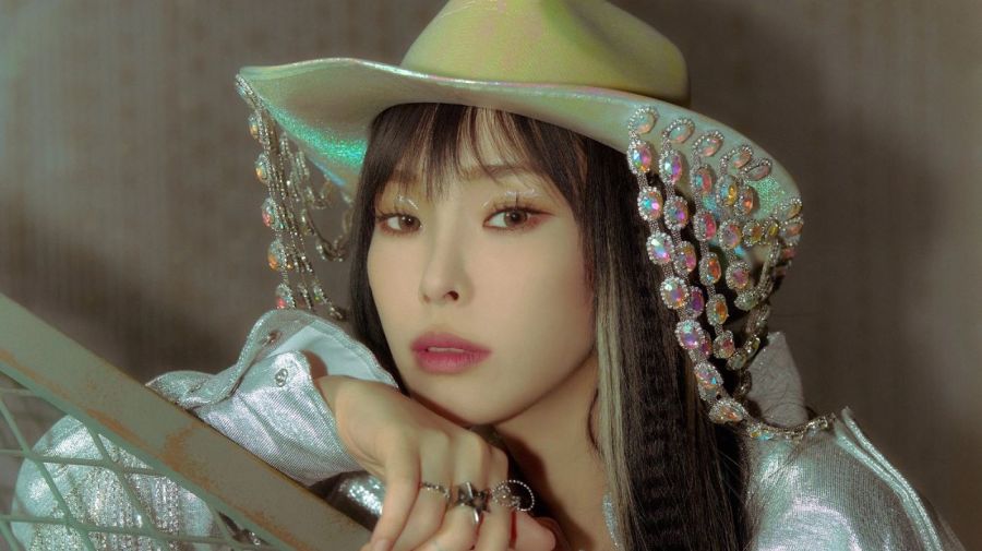 WORLDMUSICAWARD's tweet photo. #TWICE's beautiful #Jihyo reveals the tracklist to her much awaited solo debut album #ZONE out August 18 ft. collabs with #Heize and #24Goldn!  👏 💿📋💥8️⃣/1️⃣8️⃣🔥👑💛

The #Heize collab is titled #DontWannaGoBack and was entirely written by the two Singers!
@JYPETWICE https://t.co/9Z98ounIlx